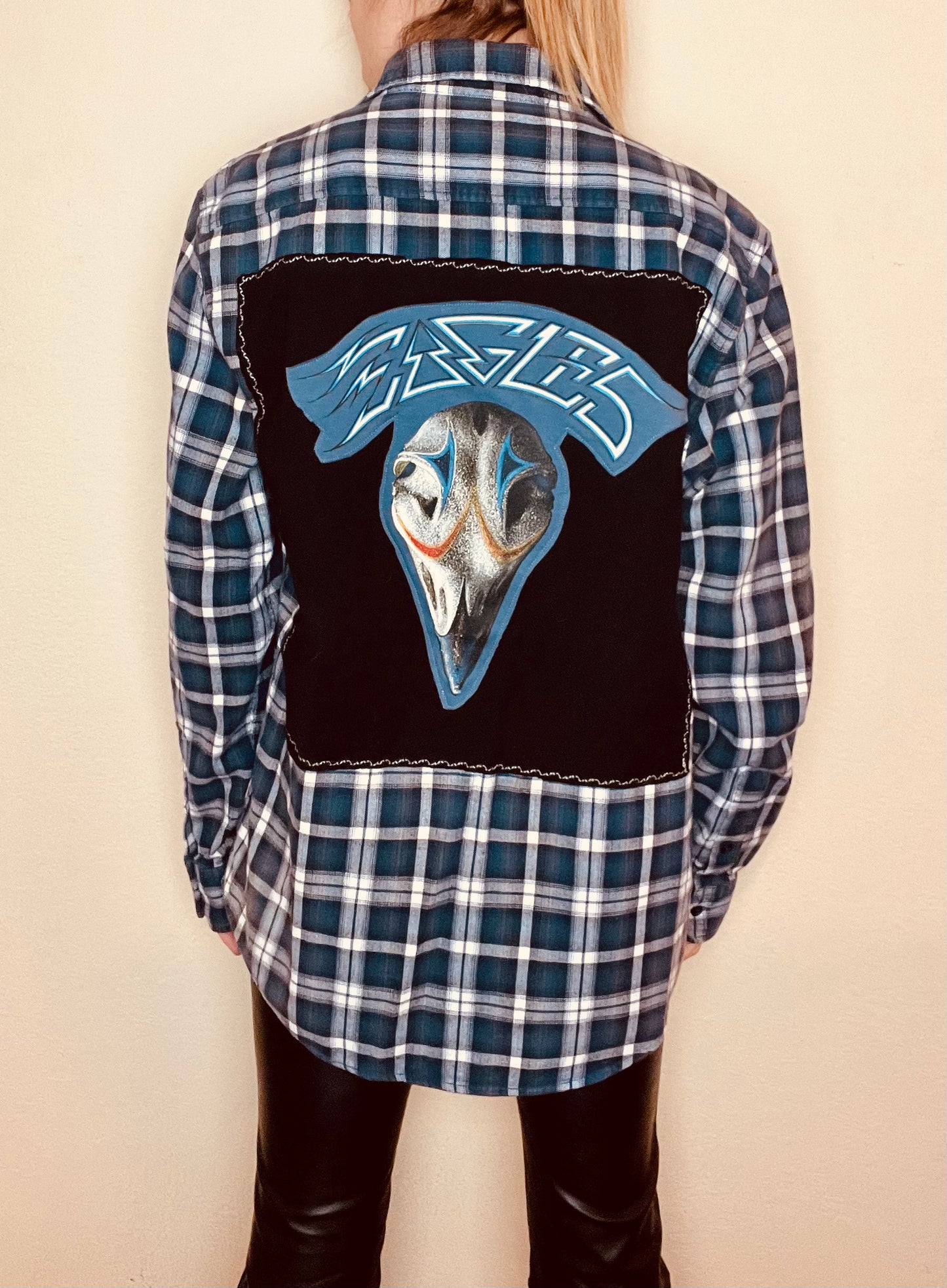 Eagles Lightweight Flannel